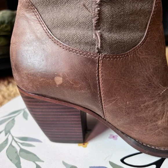 Women’s vintage Penny ❤️ Kenny genuine leather western pointy toe boots. - Picture 15 of 17